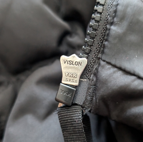 Lands End Black Down Filled Puffer Vest Size Small - Picture 2 of 10